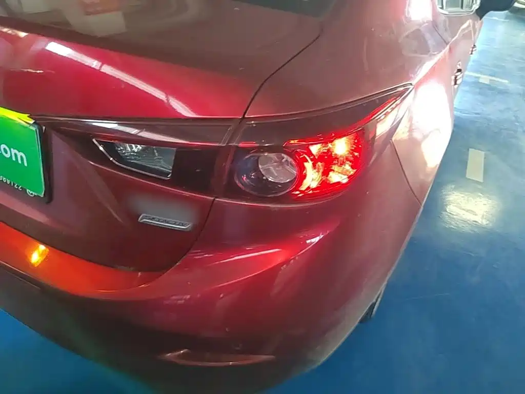 Mazda 3 Angkesela 2015 — фото 8