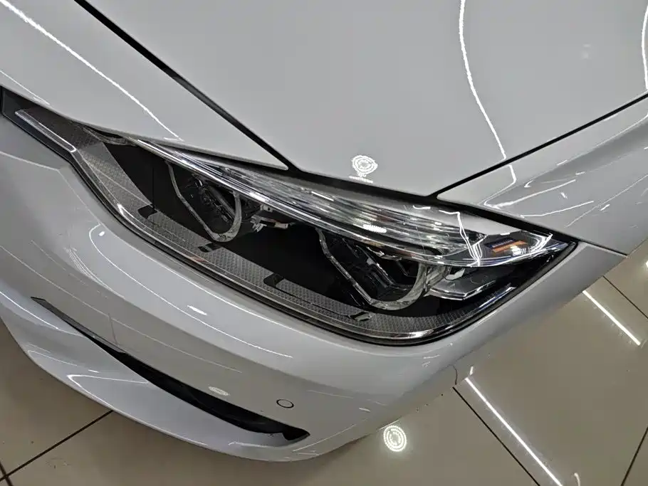 BMW 3 Series 2019