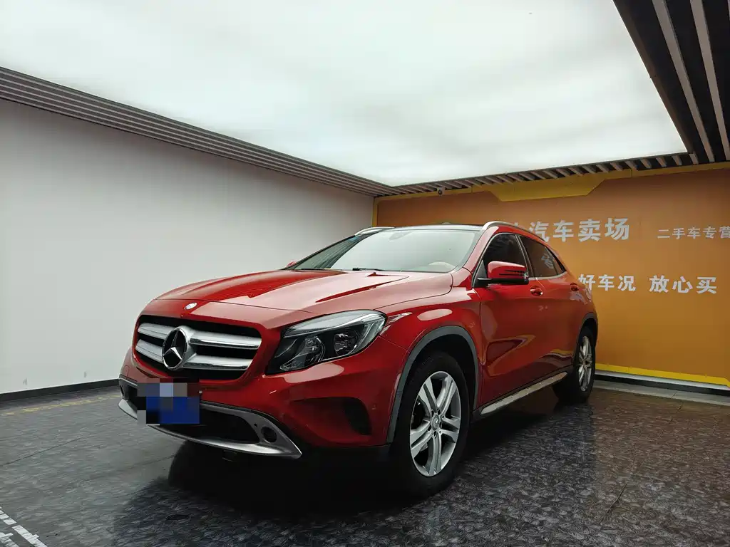 Mercedes-Benz GLA 2016 — фото 1