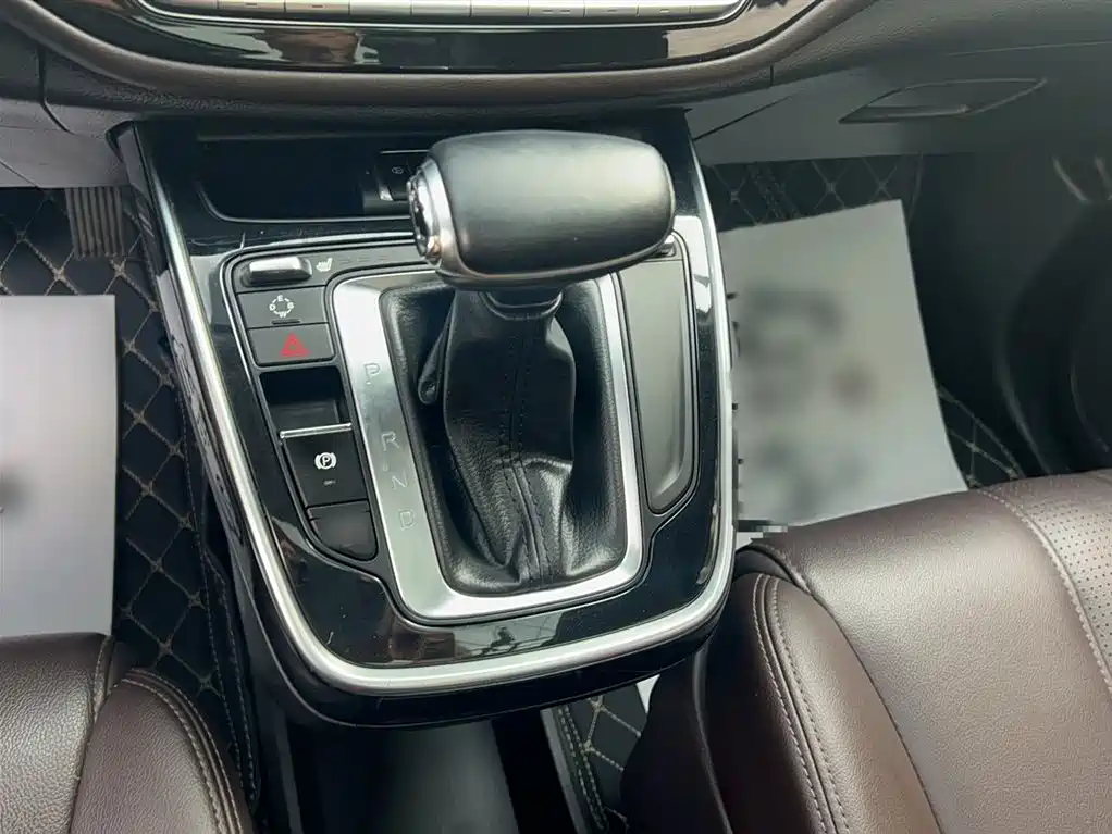 GAC Motor Trumpchi M6 2019 — фото 7