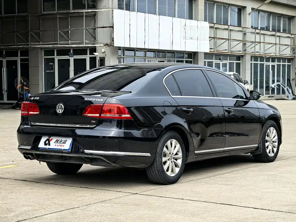 Volkswagen Magotan 2017 — фото 4