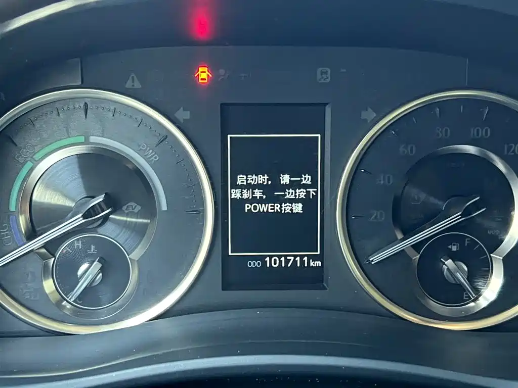 Toyota Alphard 2022 — фото 14