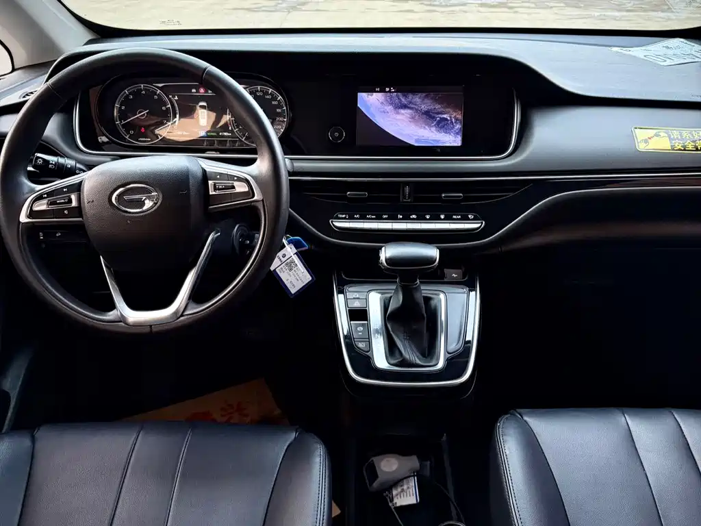 GAC Motor Trumpchi M6 2022 — фото 22