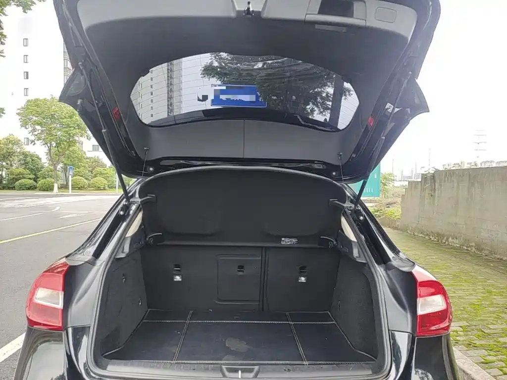 Mercedes-Benz GLA 2017 — фото 15