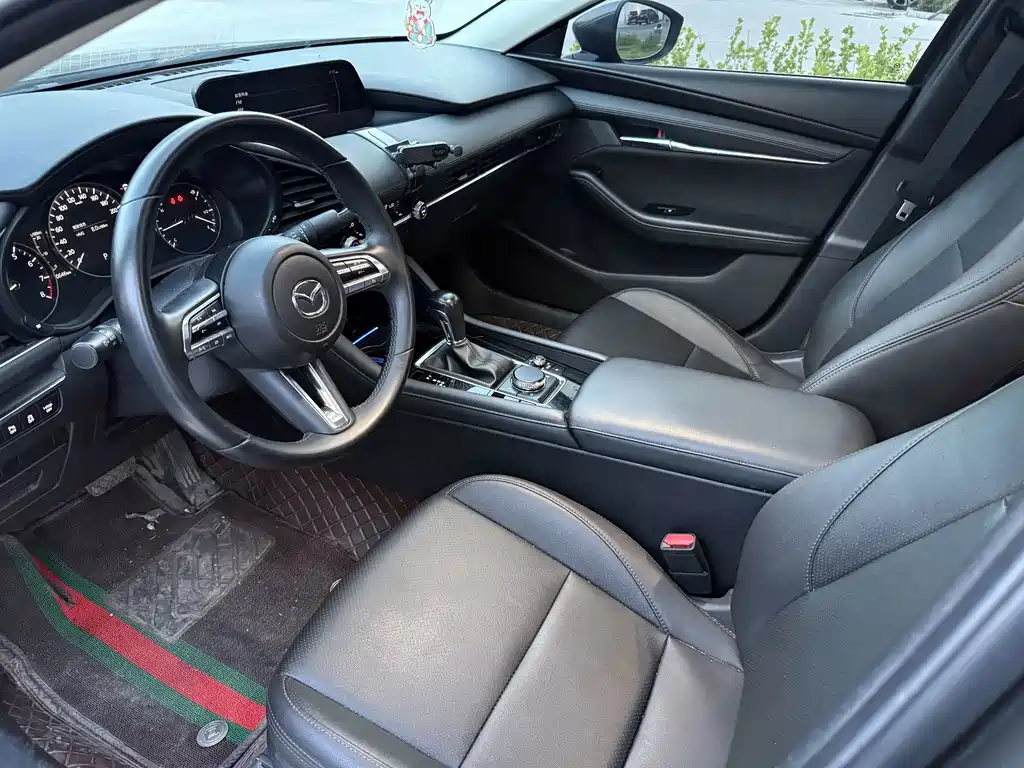 Mazda 3 Angkesela 2022