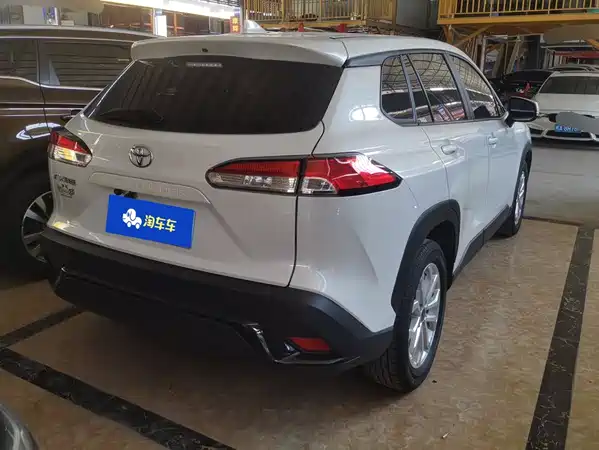 Toyota Frontlander 2023