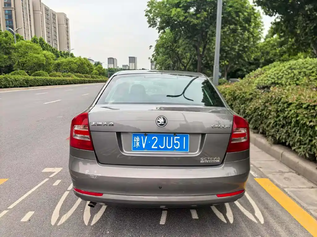 Skoda Octavia 2015 — фото 7