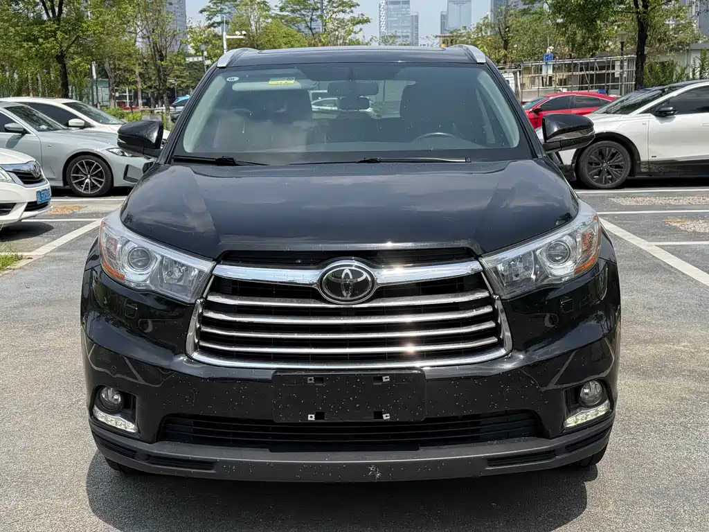 Toyota Highlander 2016 — фото 2