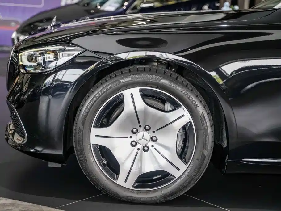 Mercedes-Benz Maybach S-Class 2023