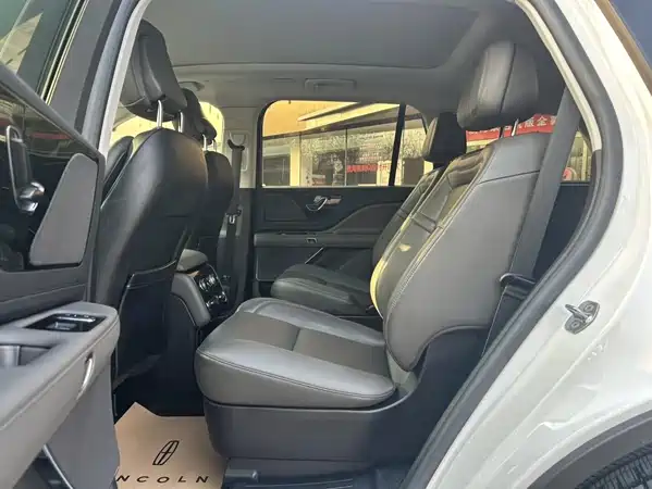 Lincoln Aviator 2024