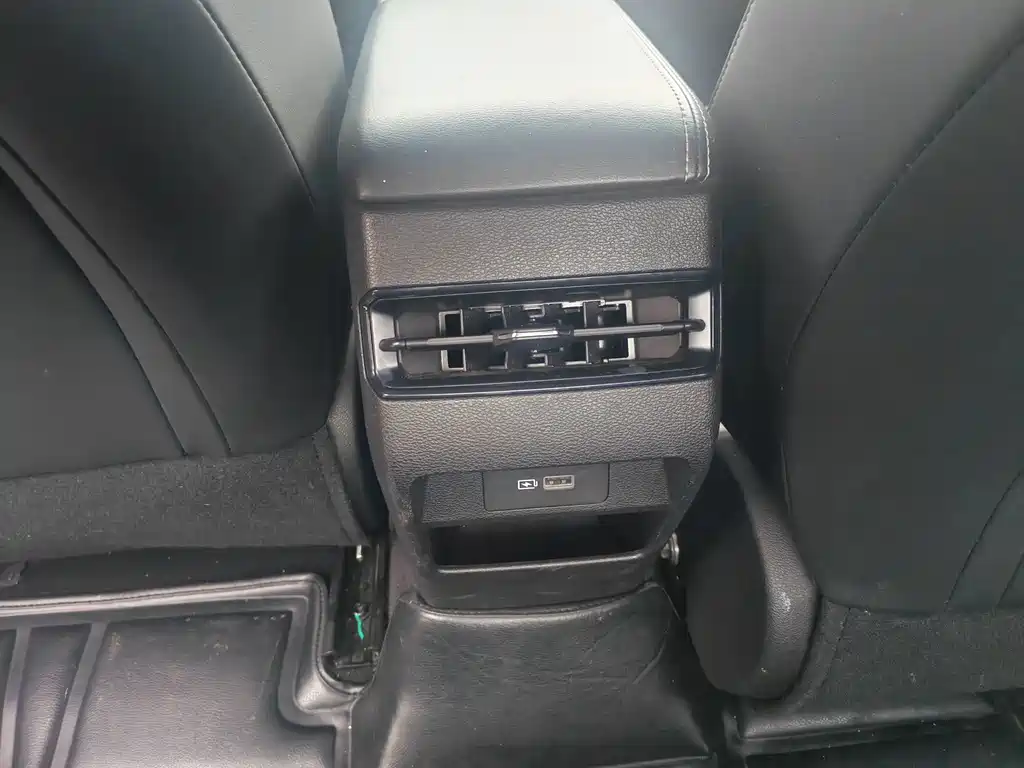 Geely Binrui 2022