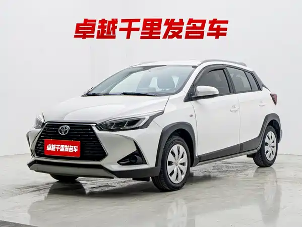 Toyota Yaris L 2022