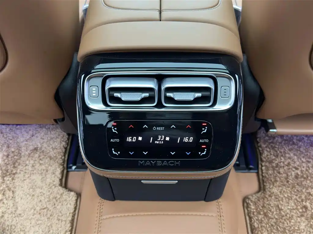 Mercedes-Benz S-Class 2024 — фото 14