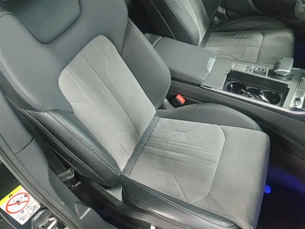 Audi A6L 2023 — фото 25
