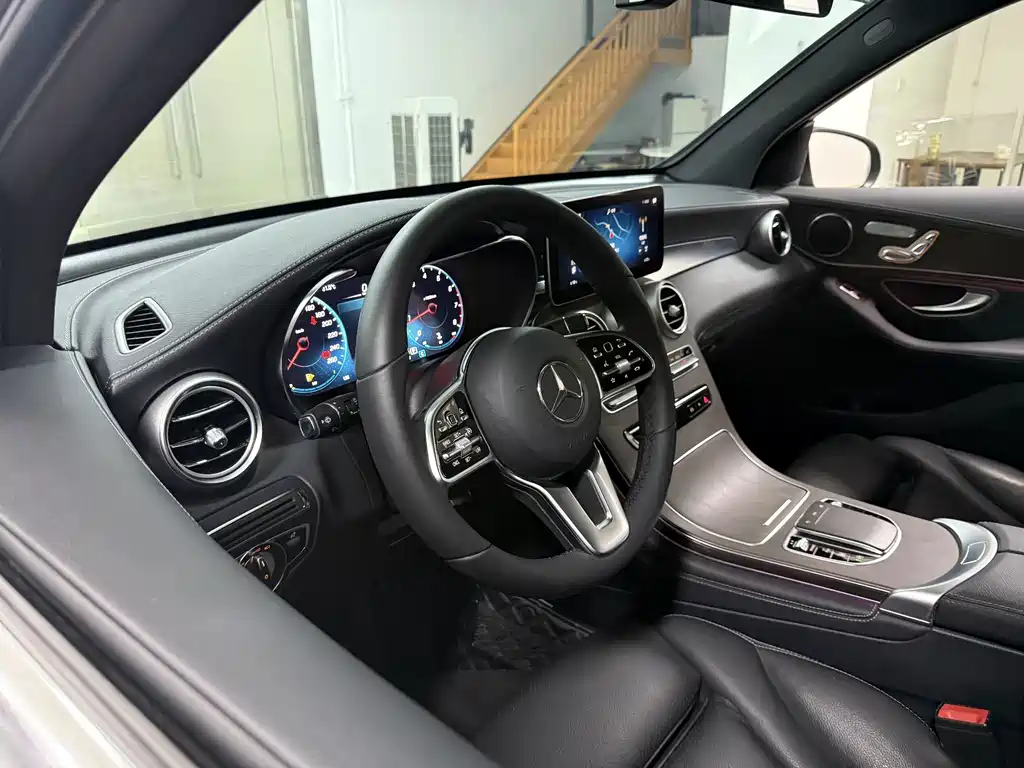 Mercedes-Benz GLC 2020 — фото 10