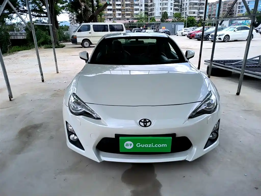 Toyota 86 2015 — фото 3