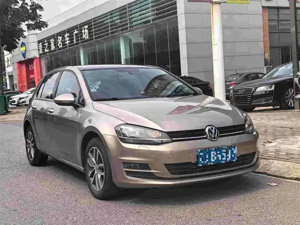 Volkswagen Golf 2014