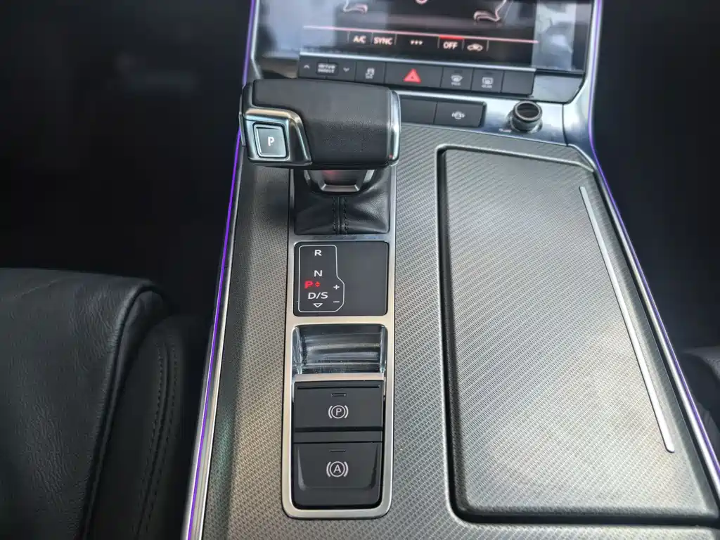 Audi A6L 2021 — фото 12