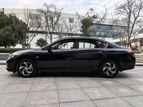Honda Accord 2016