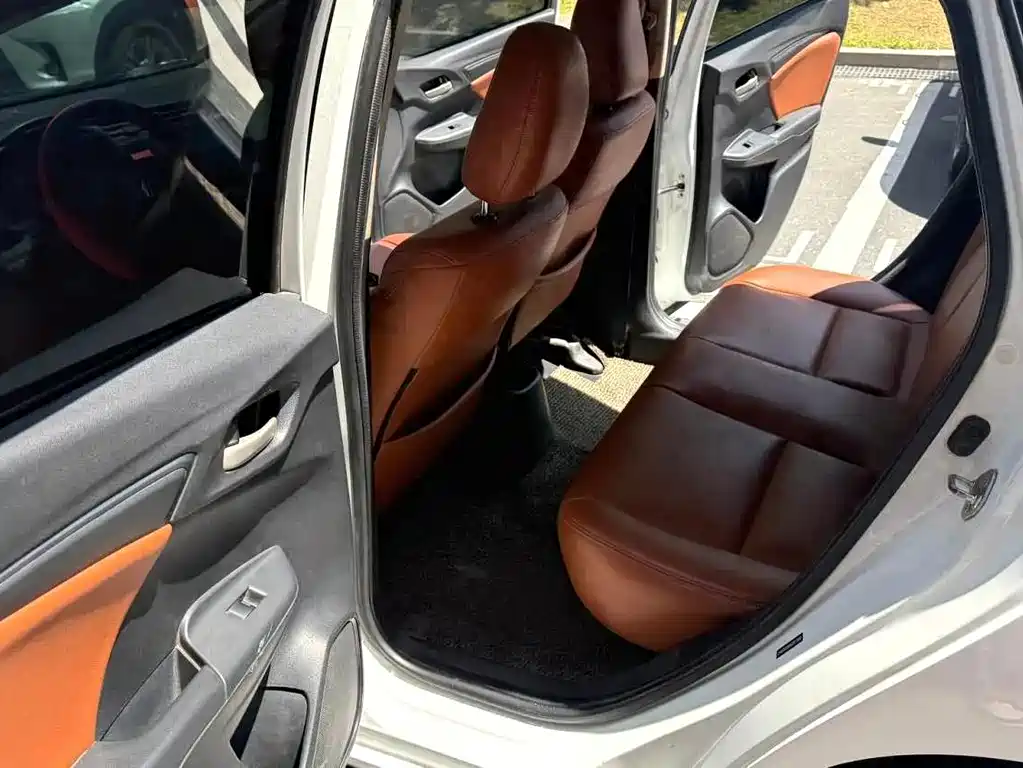 Honda Fit 2015