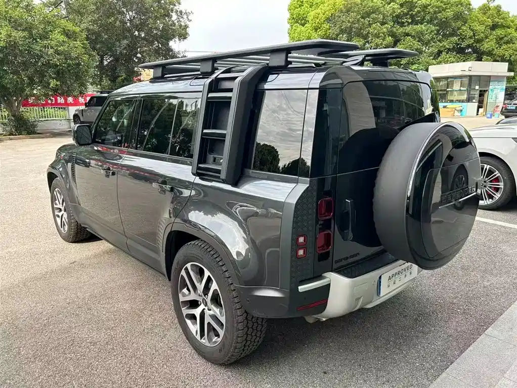 Land Rover Defender 2025 — фото 4