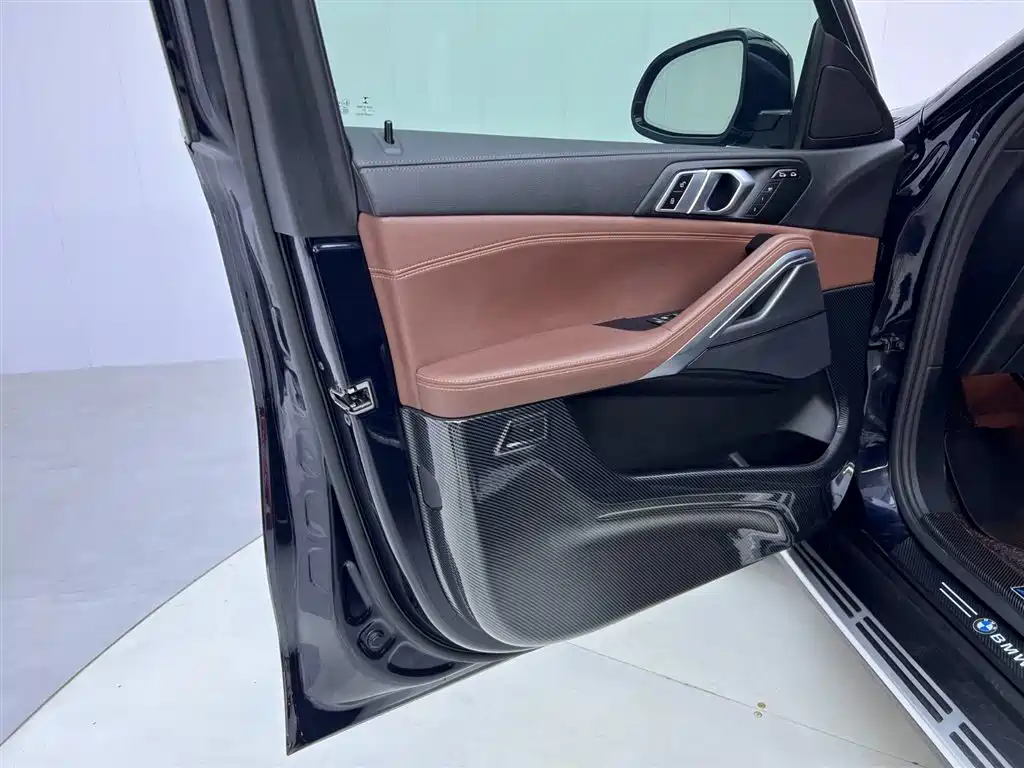BMW X6 2022 — фото 16
