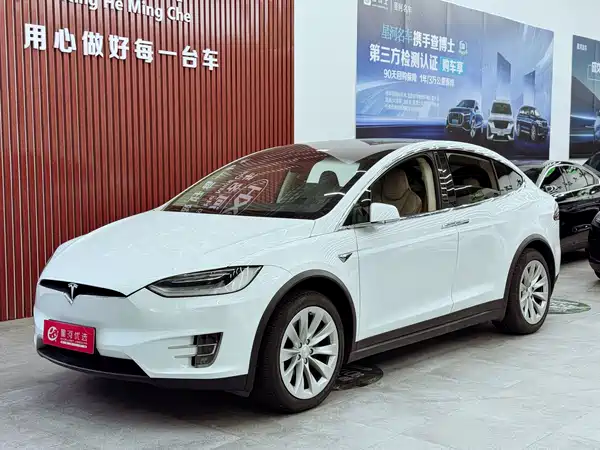 Tesla Model X 2016