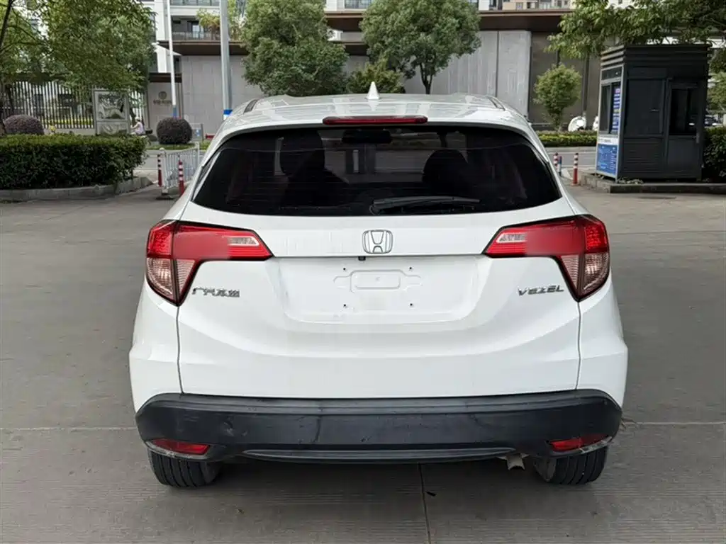Honda Vezel 2016 — фото 6