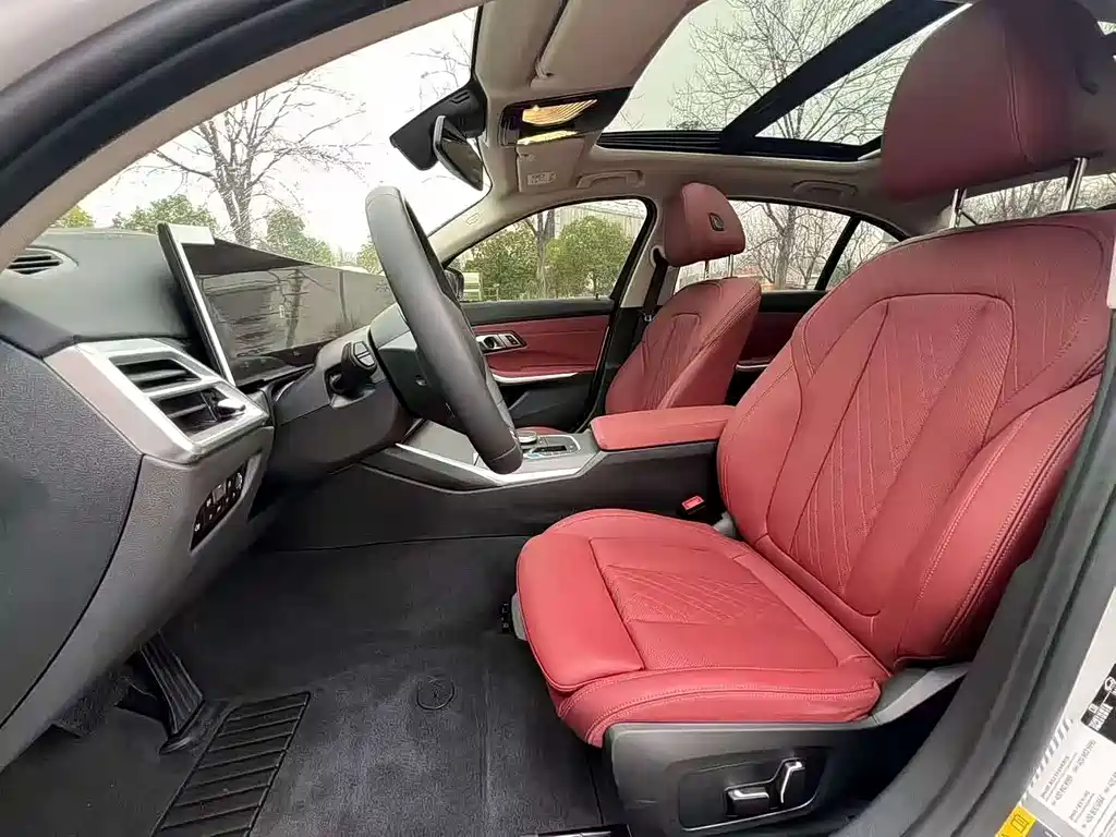 BMW i3 2025