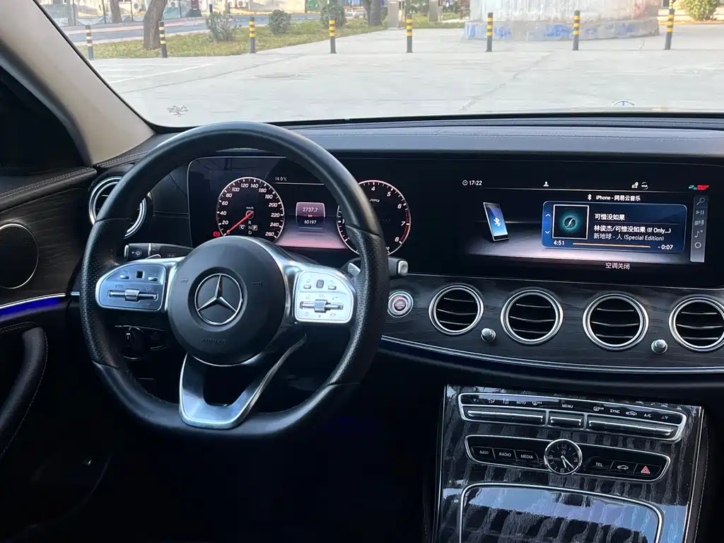 Mercedes-Benz E-Class 2019 — фото 9