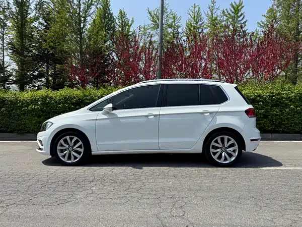 Volkswagen Golf Jialu 2019