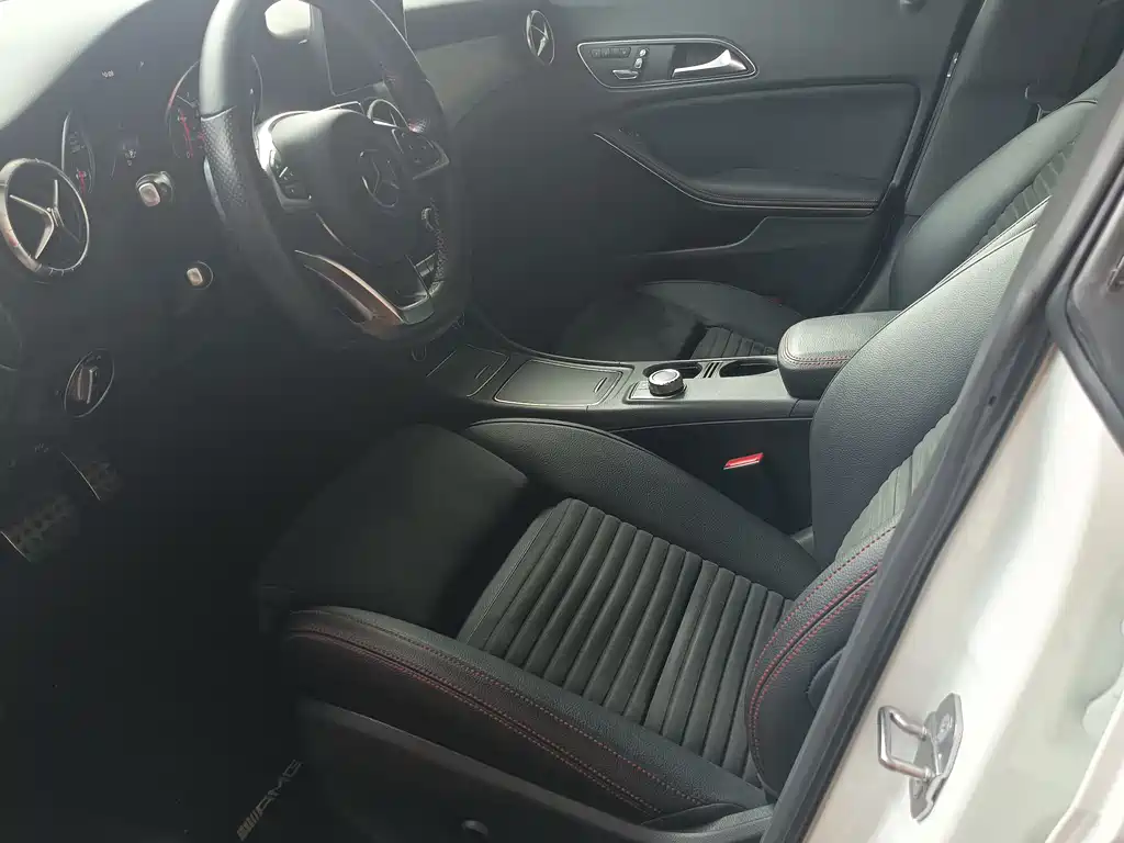 Mercedes-Benz CLA 2018 — фото 6