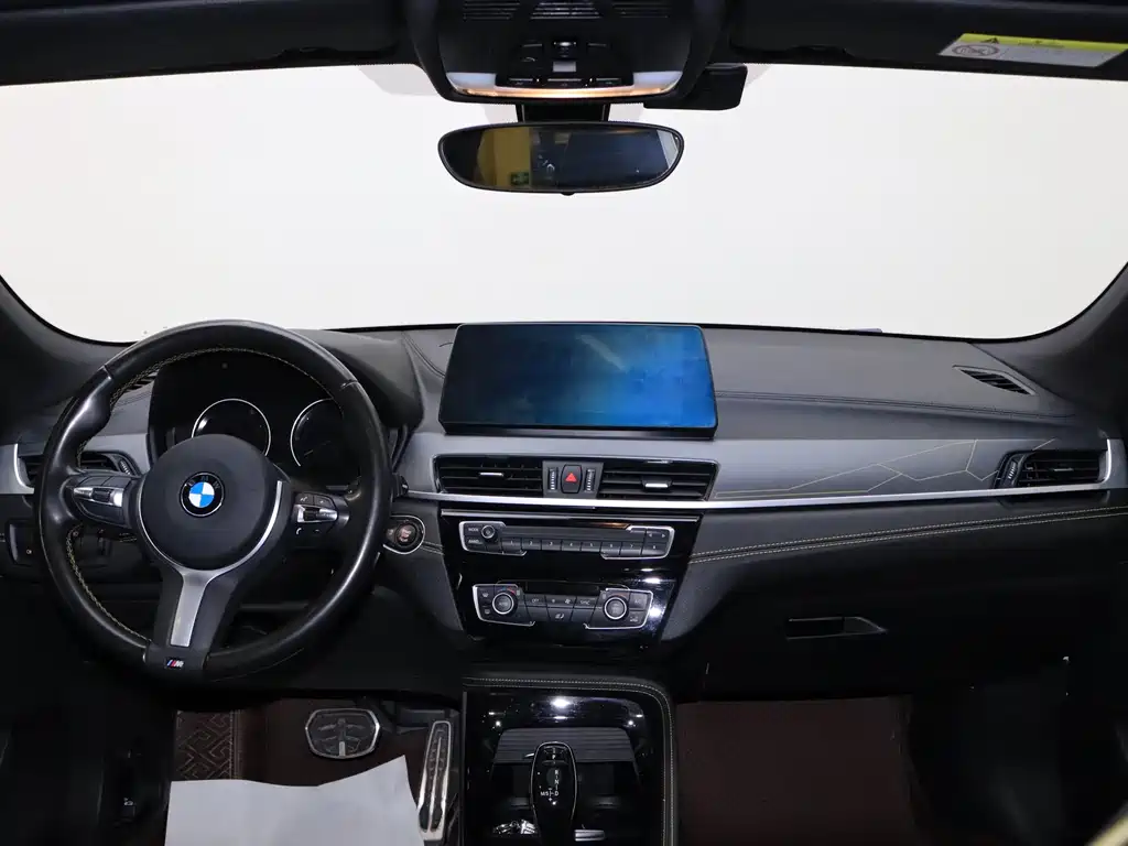 BMW X2 2023 — фото 19