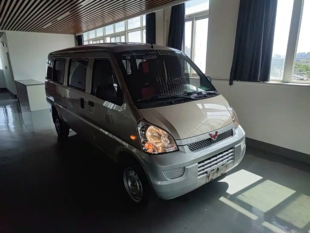 Wuling Rongguang 2024