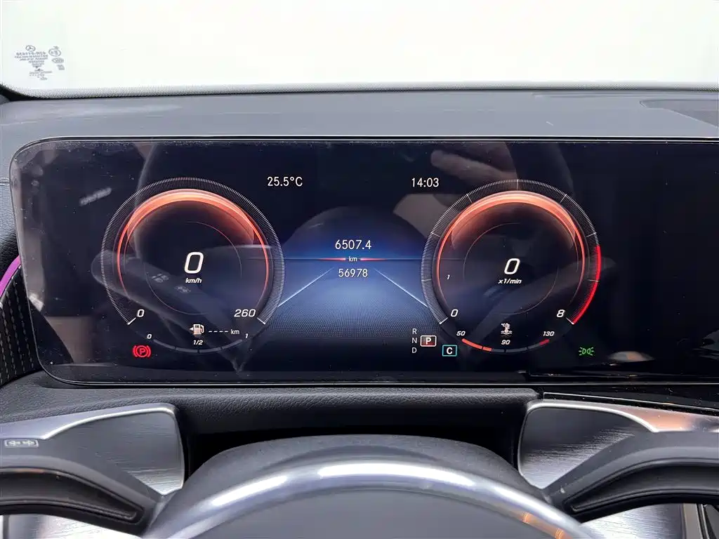 Mercedes-Benz GLB 2021 — фото 16