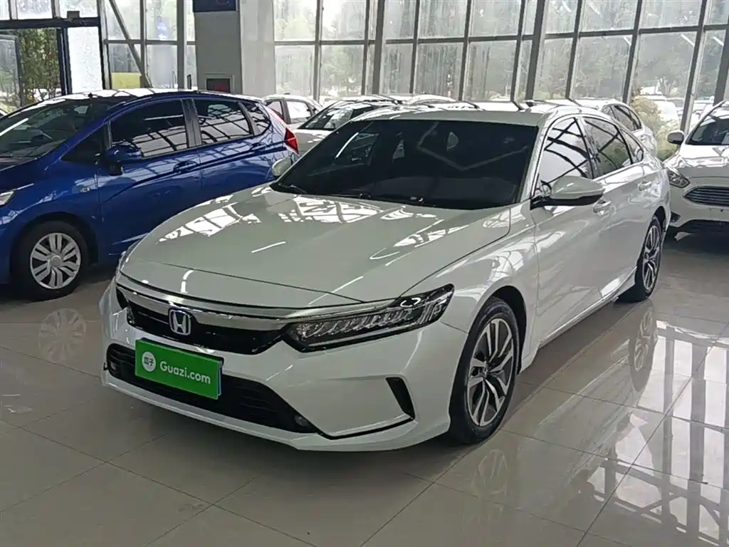 Honda Inspire 2022 — фото 1