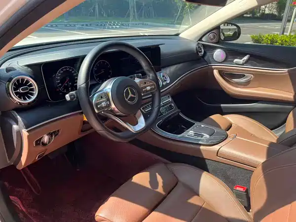 Mercedes-Benz E-Class 2018