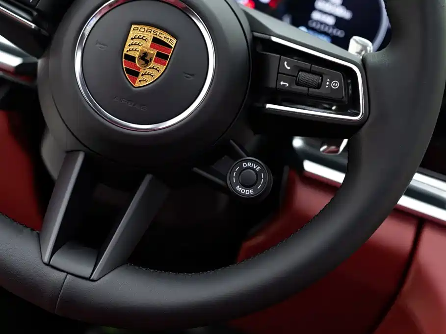Porsche Panamera 2021 — фото 20