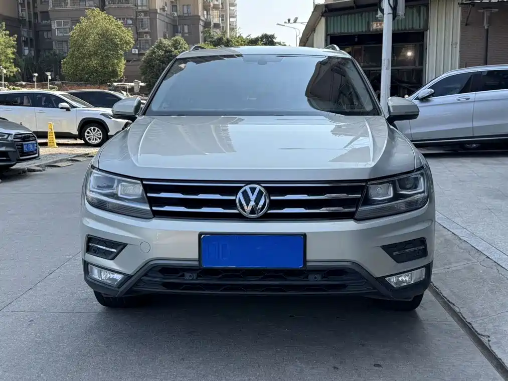 Volkswagen Tiguan L 2019