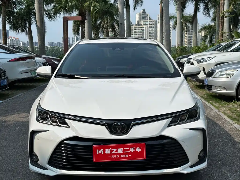 Toyota Corolla 2022 — фото 2
