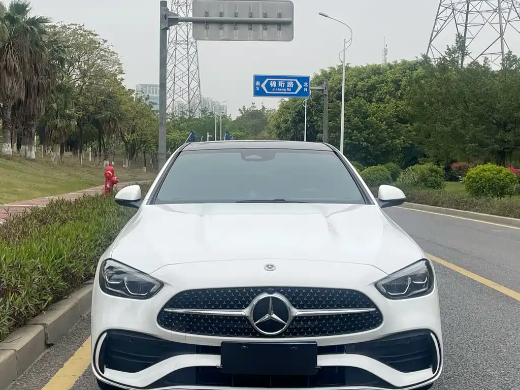 Mercedes-Benz C-Class 2023