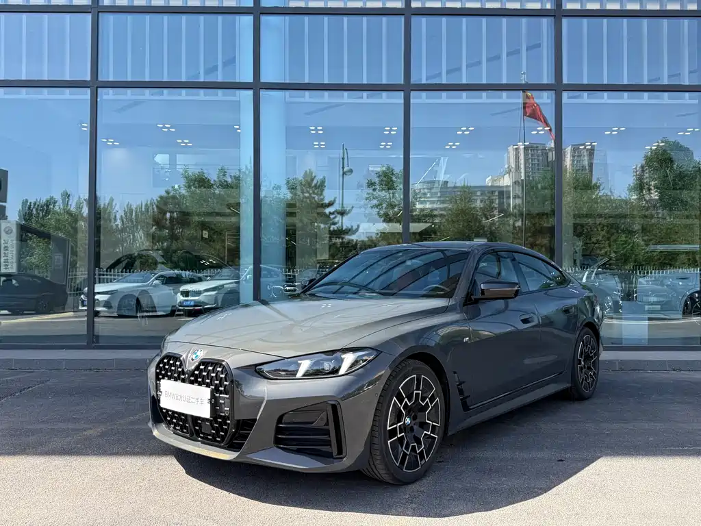 BMW 4 Series 2025