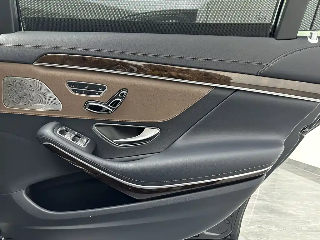 Mercedes-Benz S-Class 2019 — фото 26