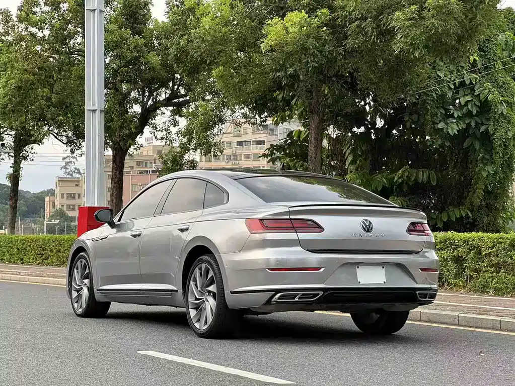 Volkswagen CC 2022 — фото 4