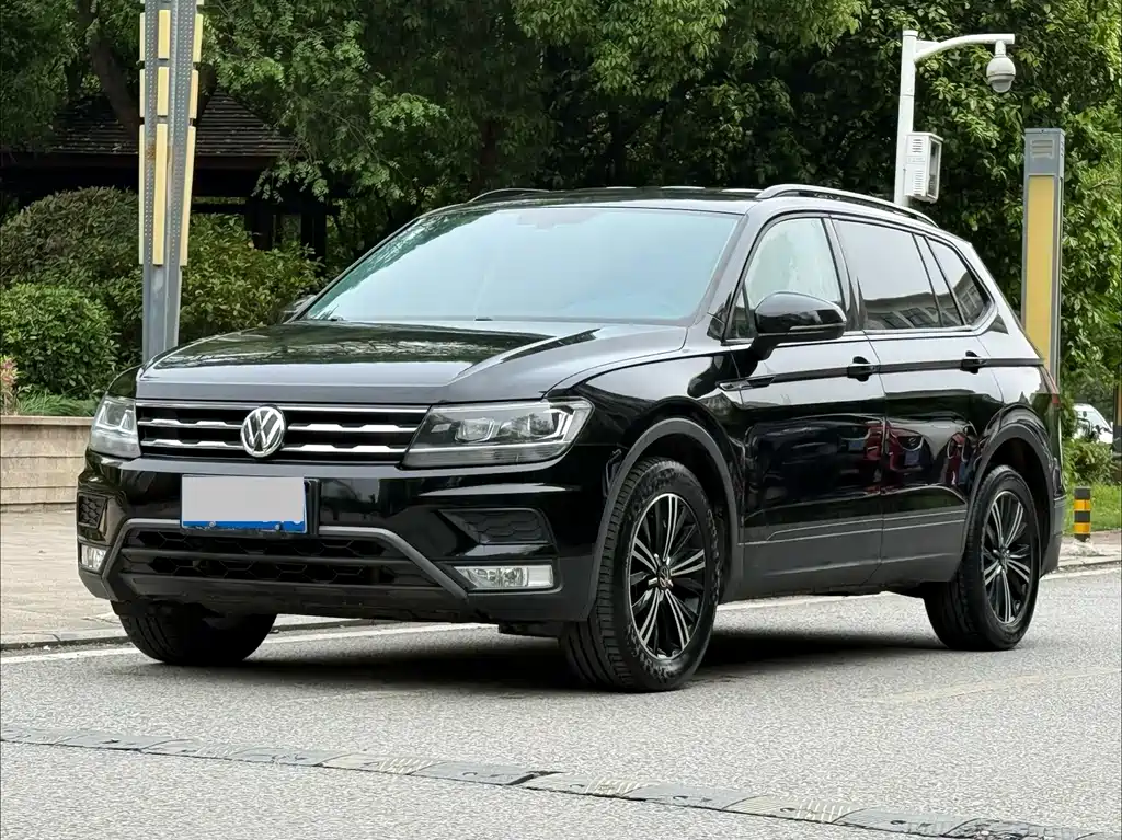 Volkswagen Tiguan L 2021 — фото 4