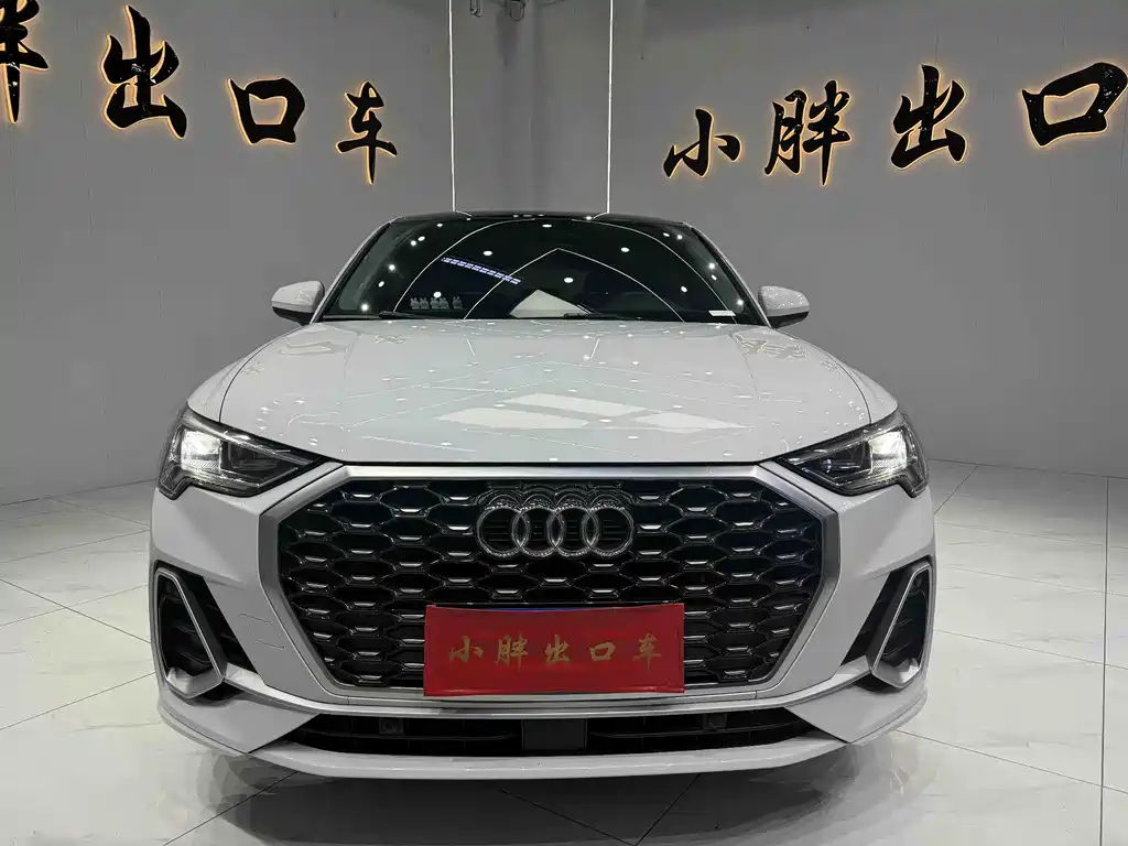 Audi Q3 Sportback 2022 — фото 2
