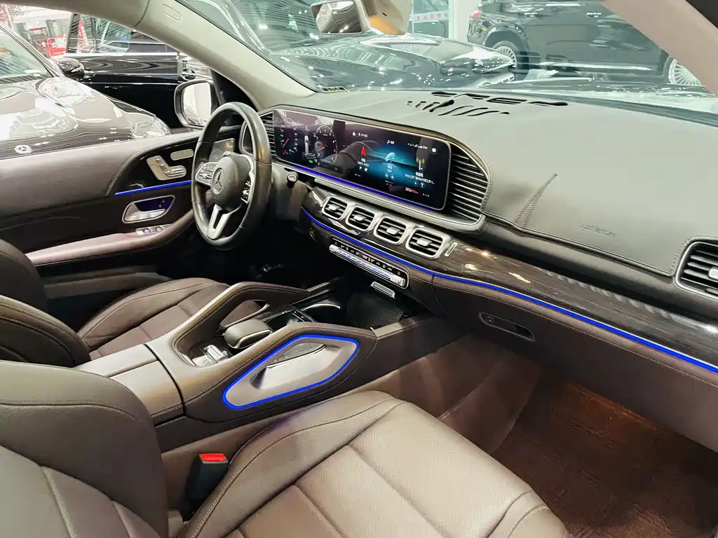 Mercedes-Benz GLS 2020 — фото 15