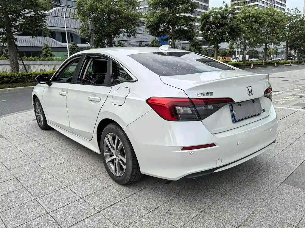 Honda Civic 2022 — фото 5