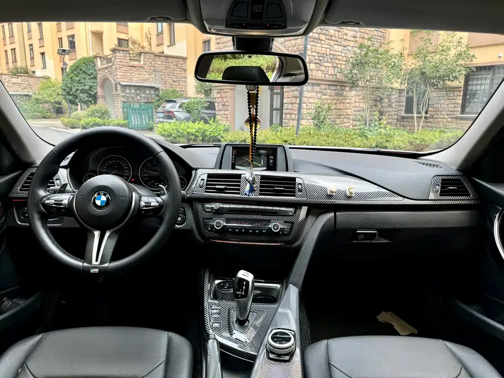 BMW 3 Series 2015 — фото 6