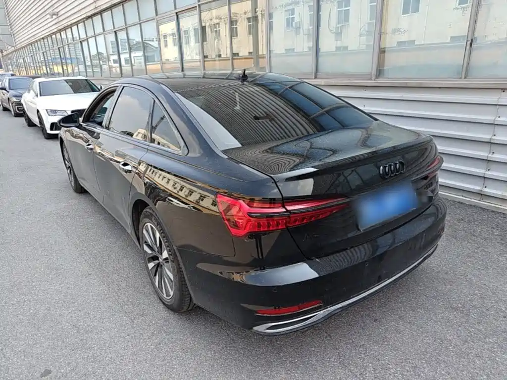 Audi A6L 2021